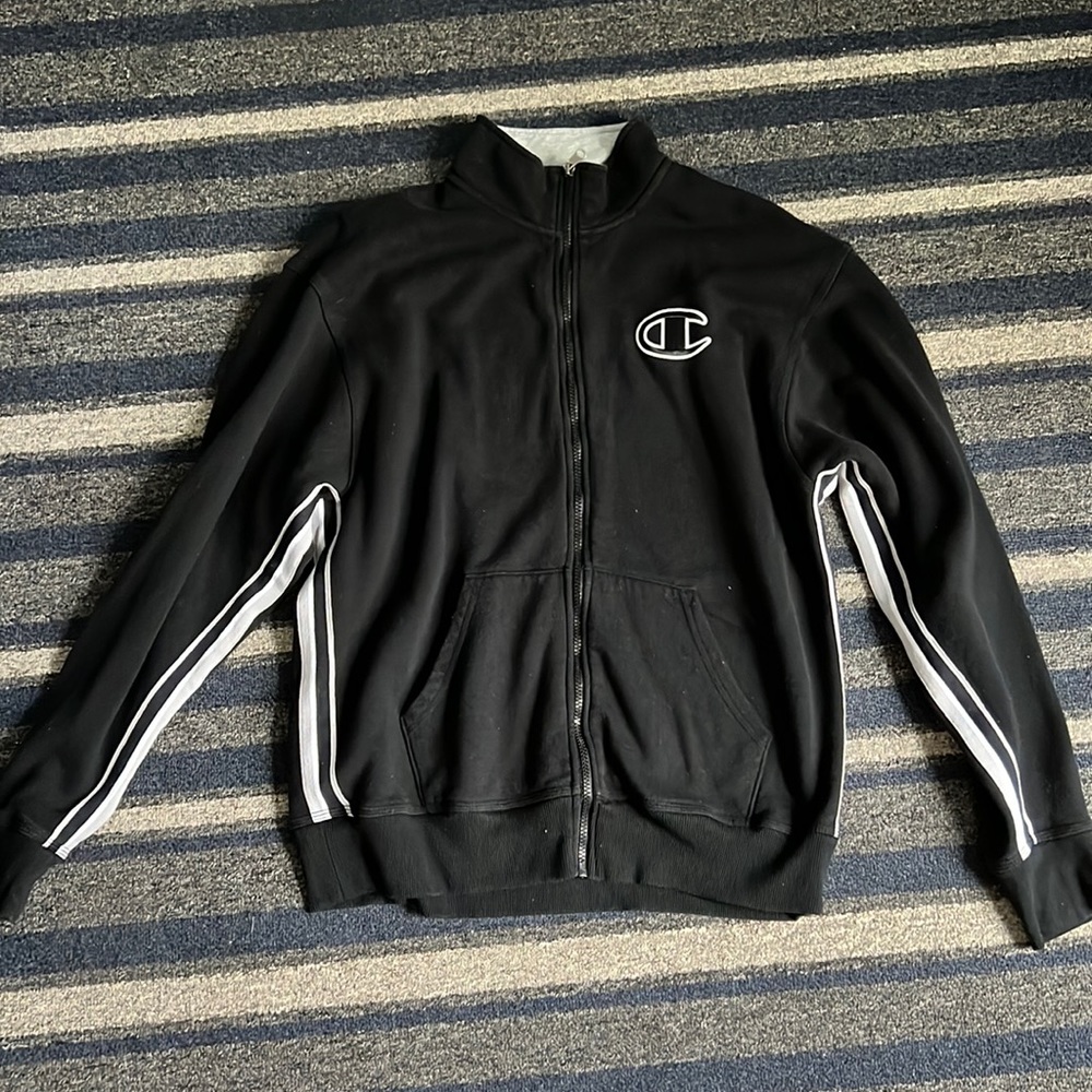 Champion L